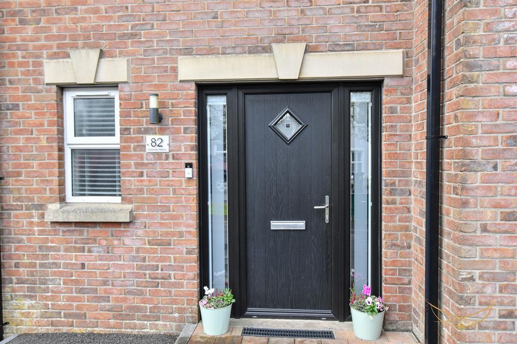 Property photo 3 of 43 Dhp-6.Jpg