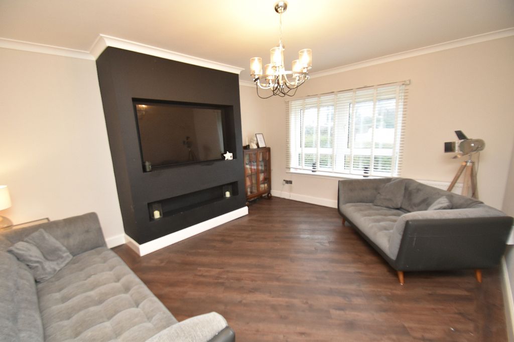 Property photo 2 of 21 4715652