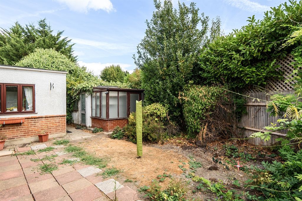 Property photo 2 of 13