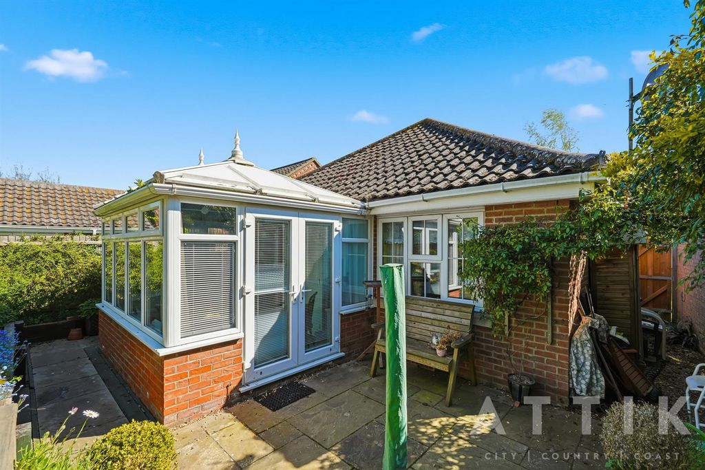 Additional image 21 of 2 bed detached bungalow for saleOld Brewery Yard, Halesworth IP19