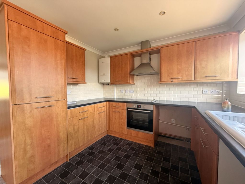 Property photo 2 of 3