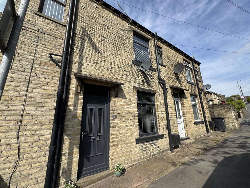 Property photo 1 of 11 1Smr.Jpg