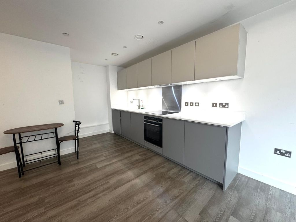 Property photo 2 of 4