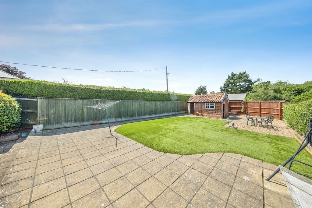 Property photo 3 of 20