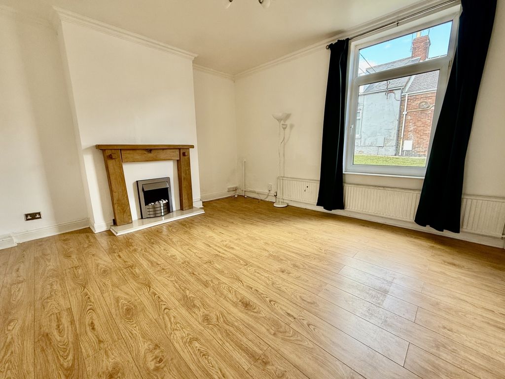 Property photo 3 of 11 Img_2580