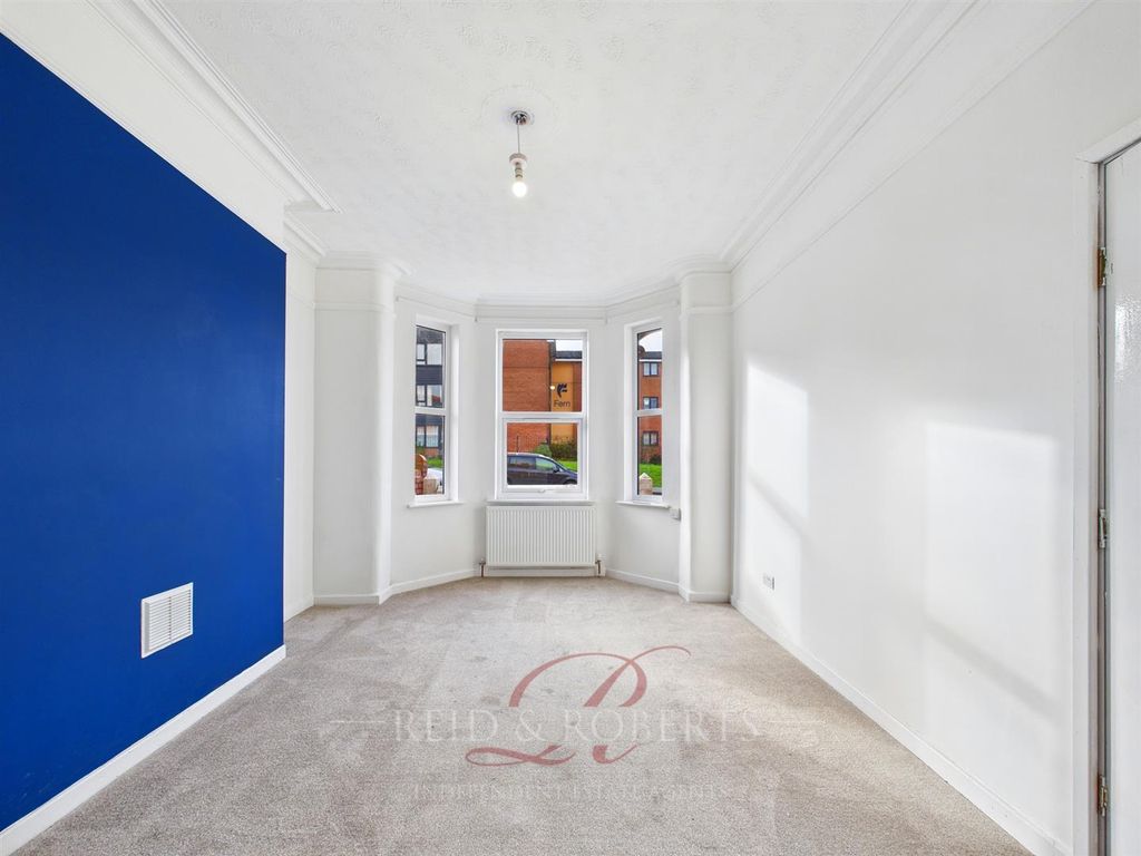 Property photo 2 of 12 Cam05148G0-Pr0115-Still001.Jpg