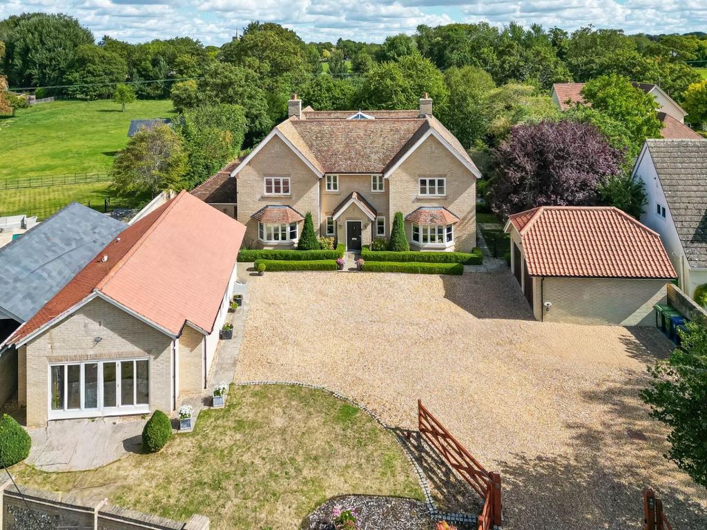 Property photo 1 of 27 1