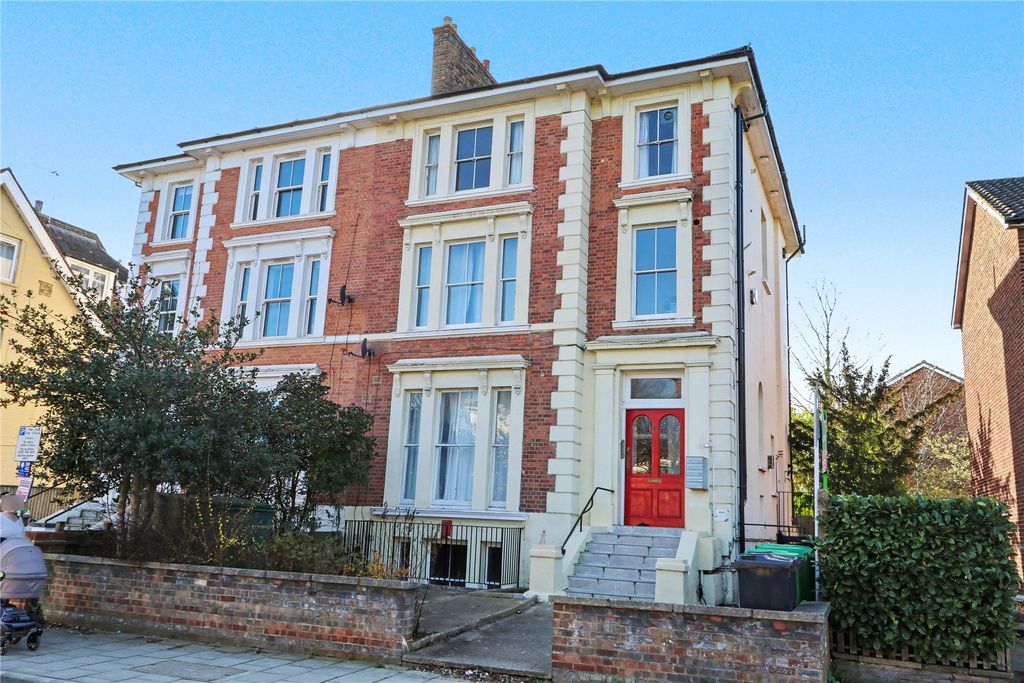 Property photo 1 of 5 Picture No. 17