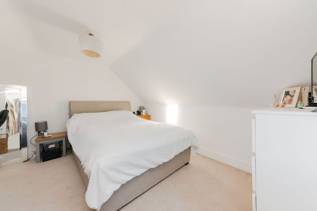 Additional image 9 of 3 bed semi-detached house for salePriory Street, Lewes BN7