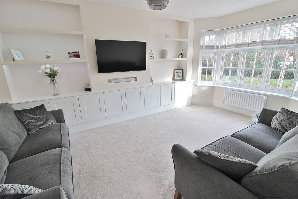 Property photo 3 of 15