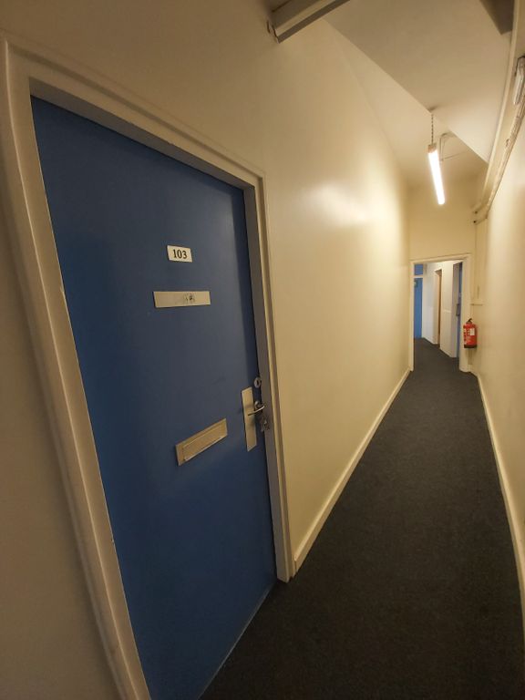 Property photo 2 of 5