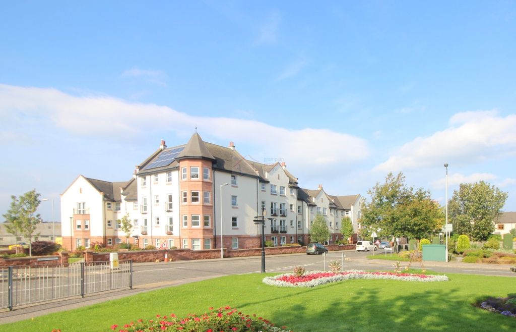 Property photo 1 of 18 Front View.Jpg