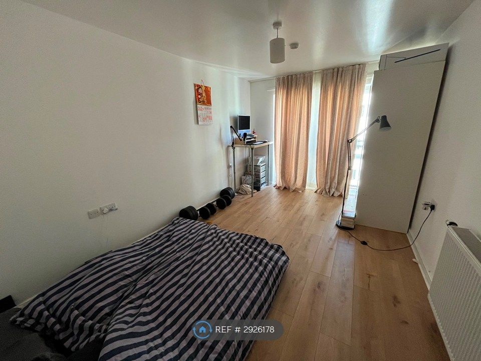 Property photo 3 of 4