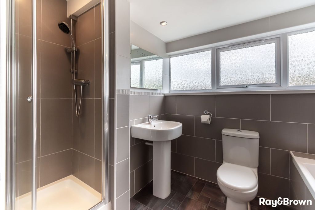 Additional image 52 of 5 bed detached house for saleHeol Clyd, Caerphilly CF83