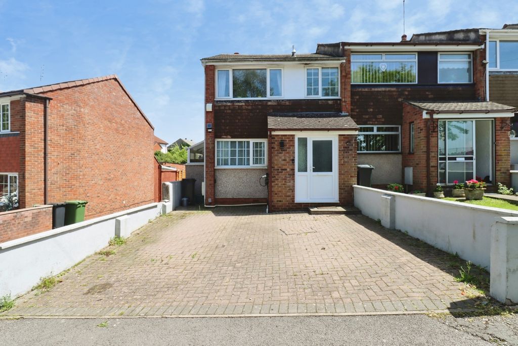 Property photo 1 of 19 Pbox-Img.Jpg