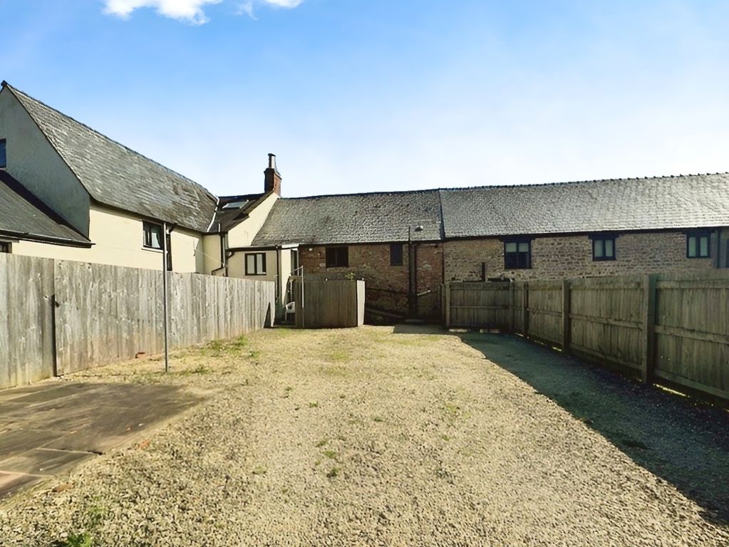 Property photo 1 of 13 Image