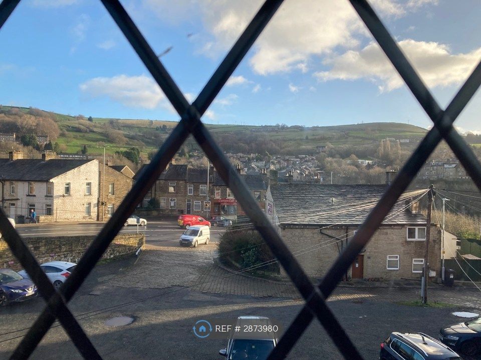 Property photo 2 of 7