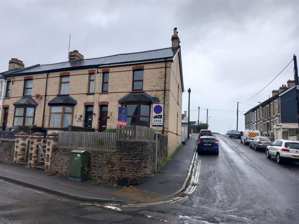 Property photo 1 of 9 78 Clovelly Front.Jpg