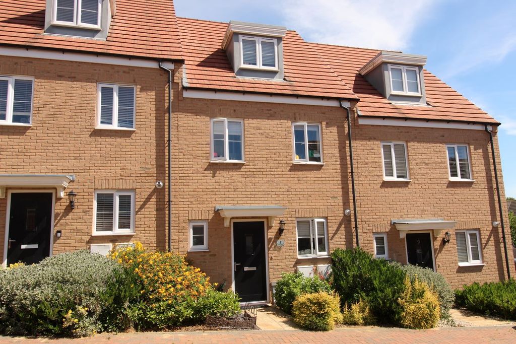 Property photo 1 of 18 Img_8547