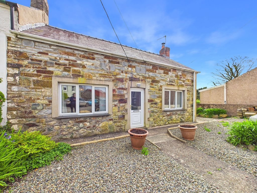Property photo 1 of 20