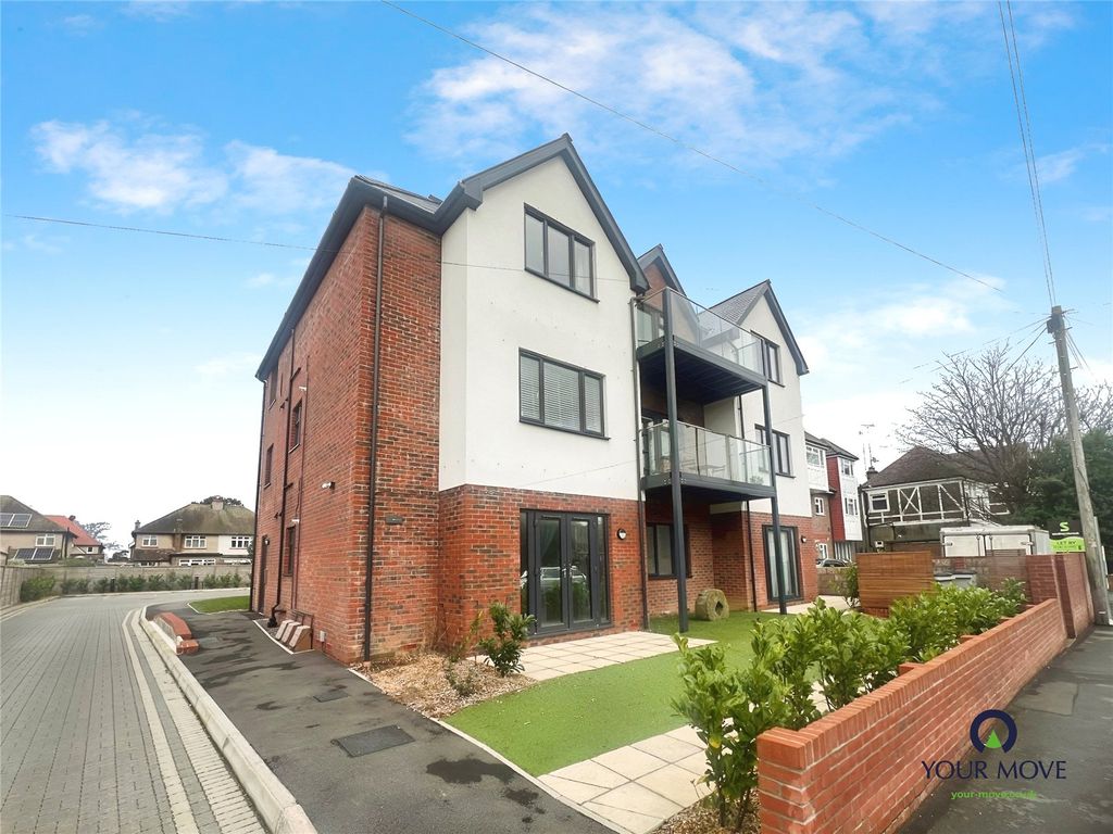 Property photo 1 of 10 Picture No. 24