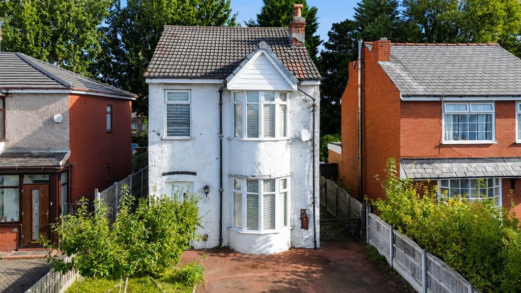 Property photo 1 of 18