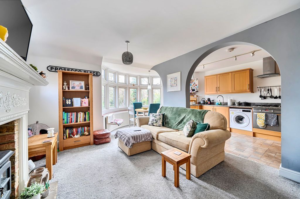 Property photo 2 of 15