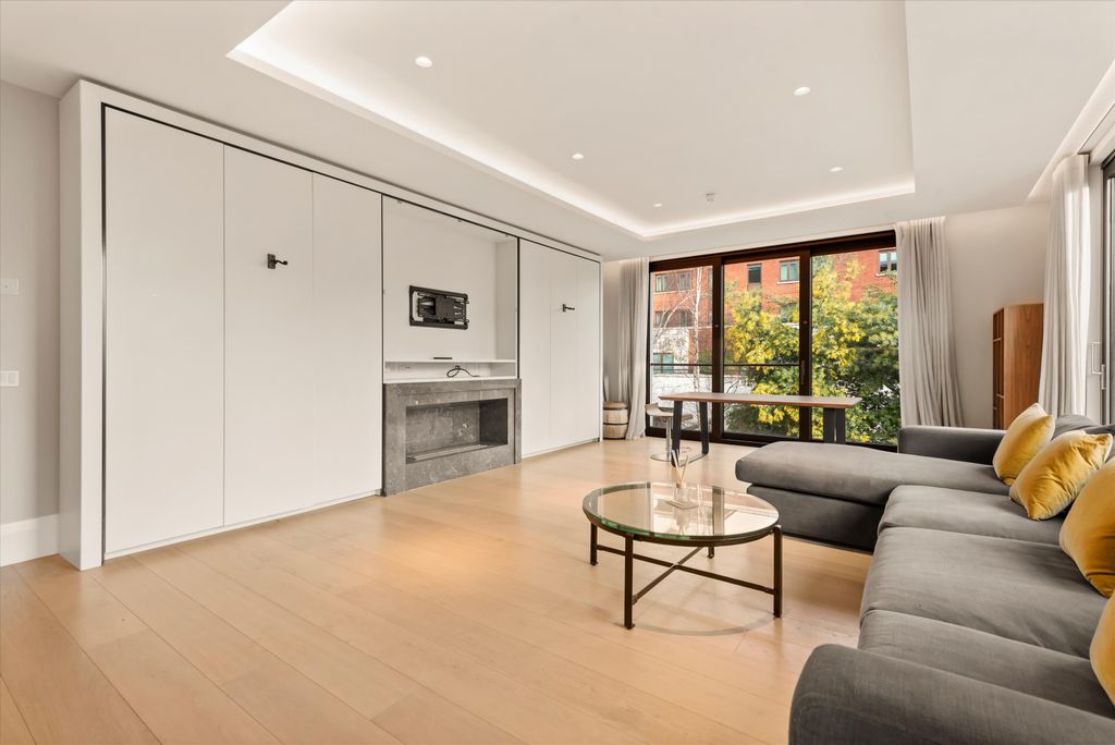 Property photo 3 of 25 Image