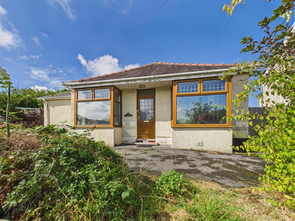 Property photo 1 of 14 Cam03055G0-Pr0260-Still021.Jpg