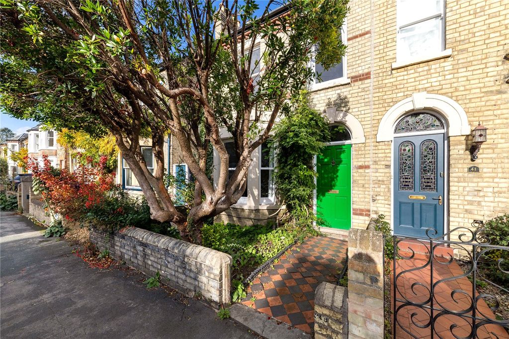 Property photo 1 of 17 Picture No. 13