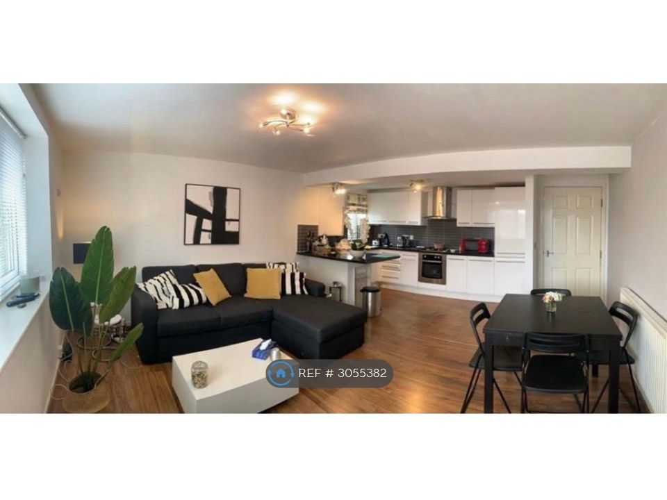 Property photo 1 of 4