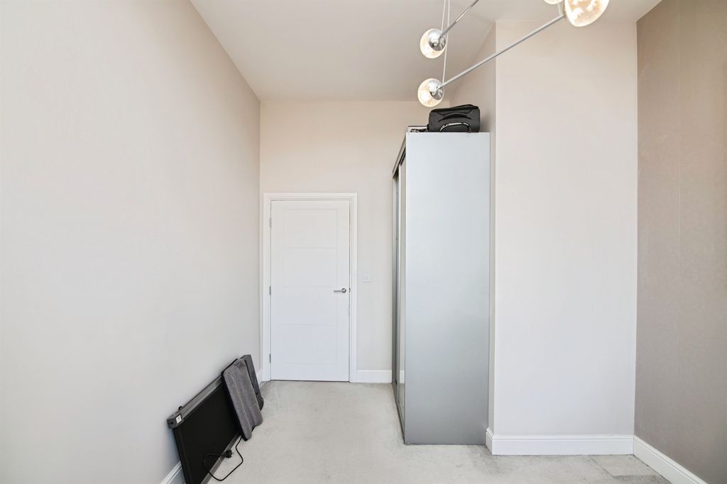 Additional image 13 of 2 bed flat for saleMallows Grove, Dudley DY1