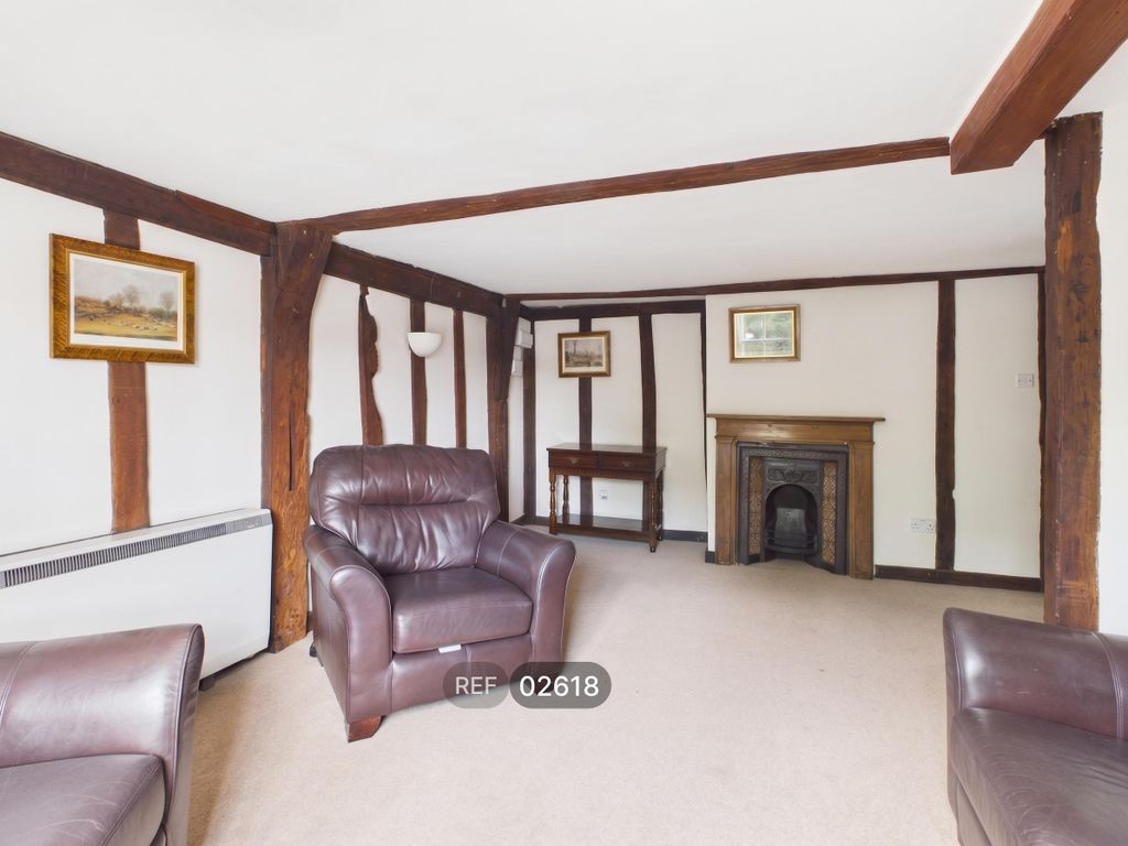 Property photo 2 of 19 Living Room