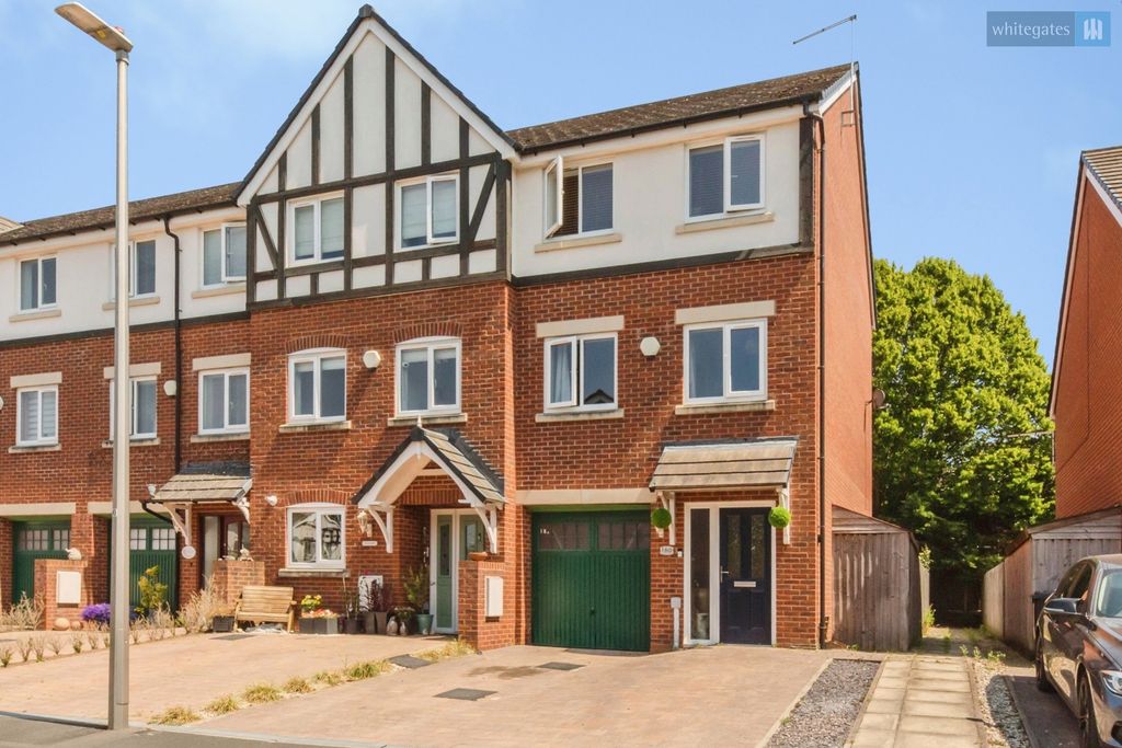 Property photo 1 of 15 Pbox-Img.Jpg