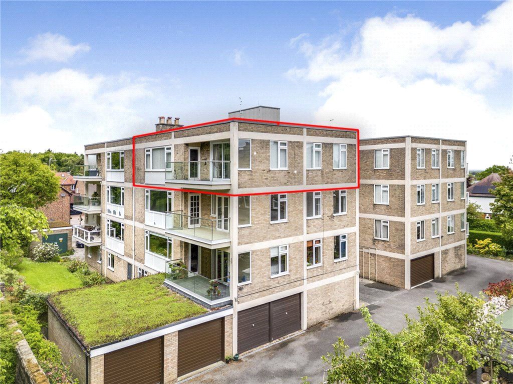 Property photo 1 of 19 Harlow Oval Court