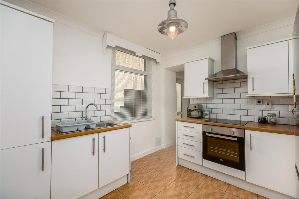 Property photo 2 of 39 Cz0A0344-Edit.Jpg