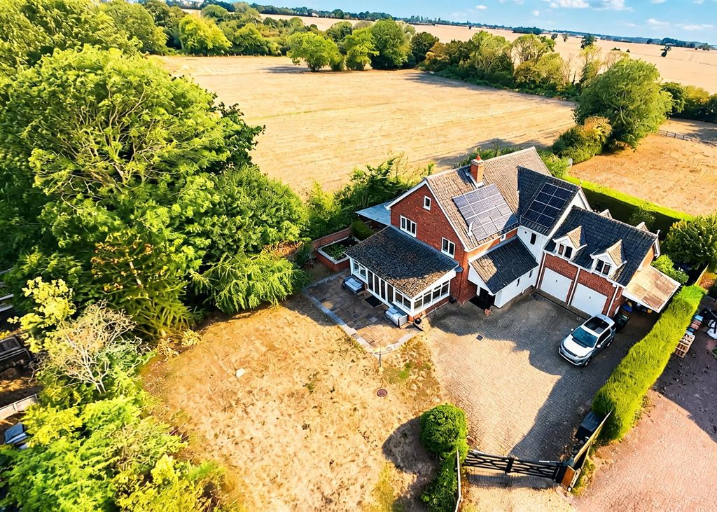 Property photo 1 of 31