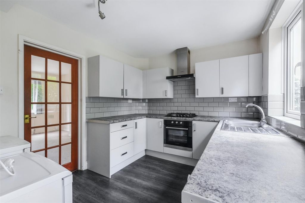 Property photo 3 of 15 Kitchen Diner_2.Jpeg
