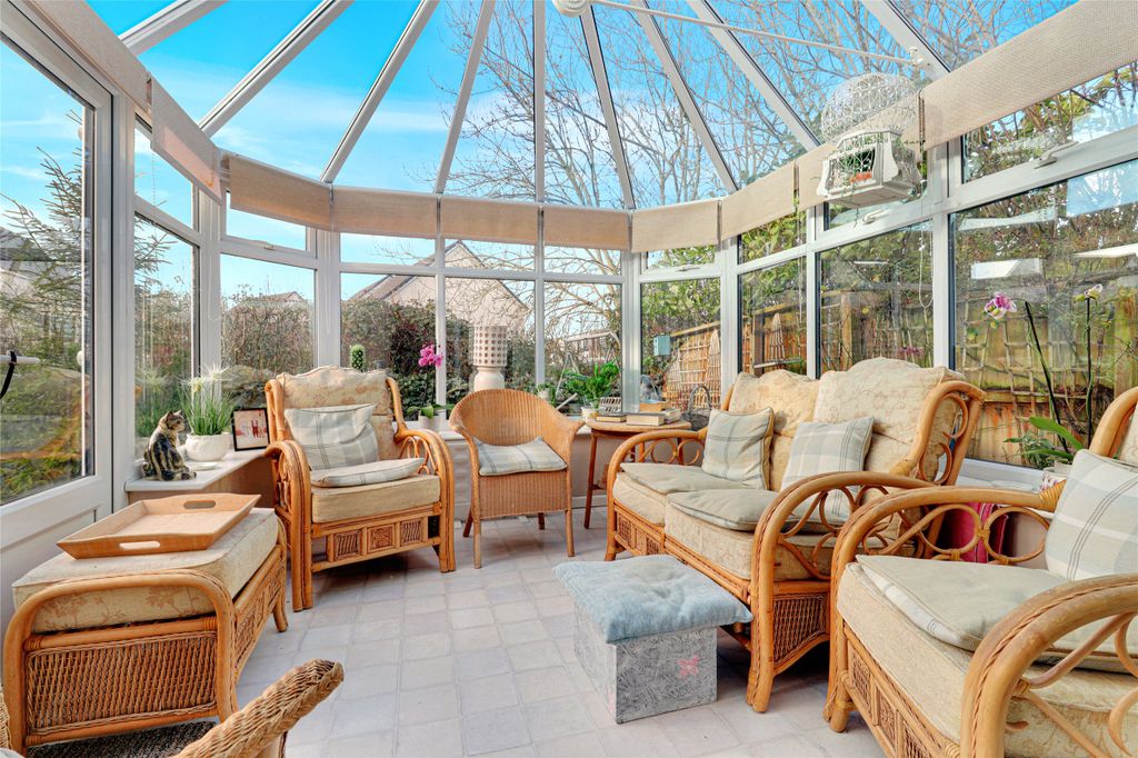Property photo 1 of 13 Picture No. 02