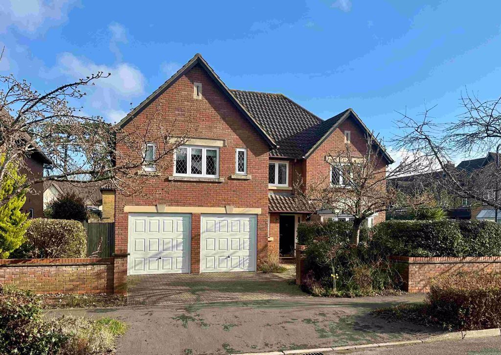 Property photo 1 of 15 External