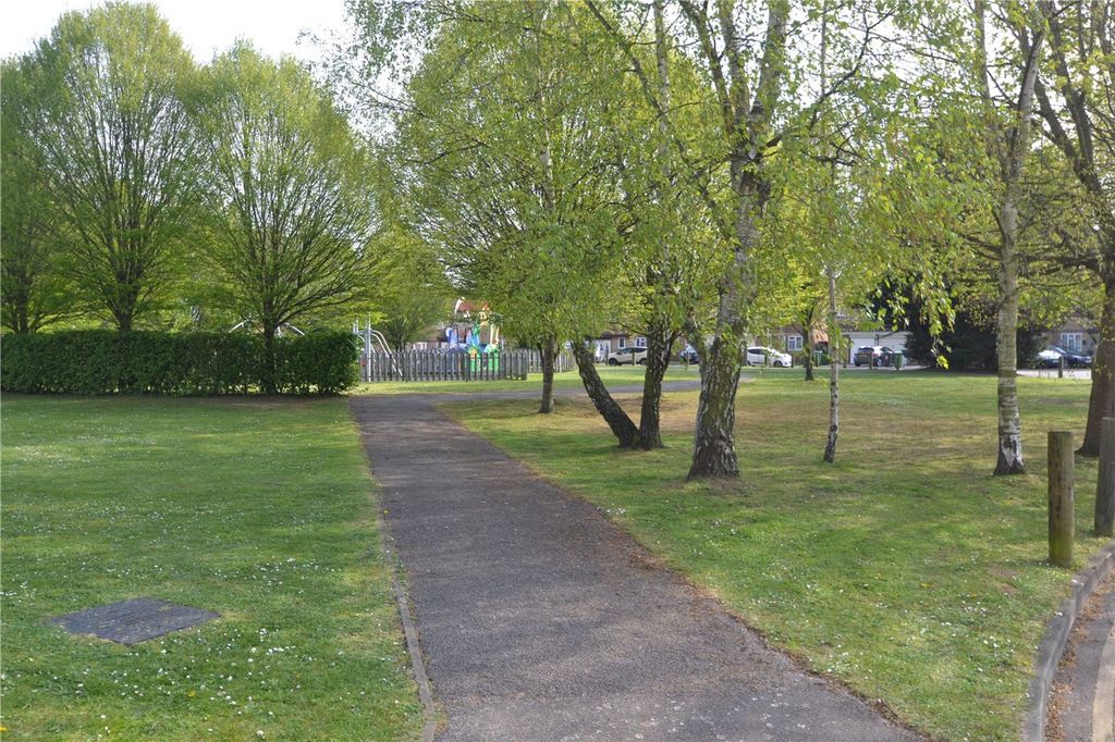 Property photo 2 of 12 Communal Grounds
