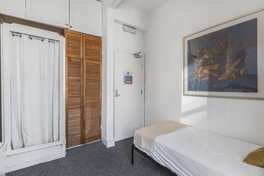 Property photo 2 of 6 Picture No. 02