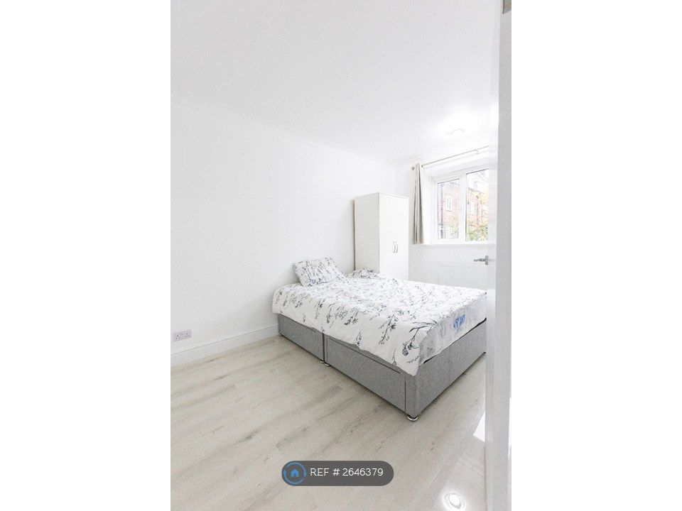 Property photo 3 of 25