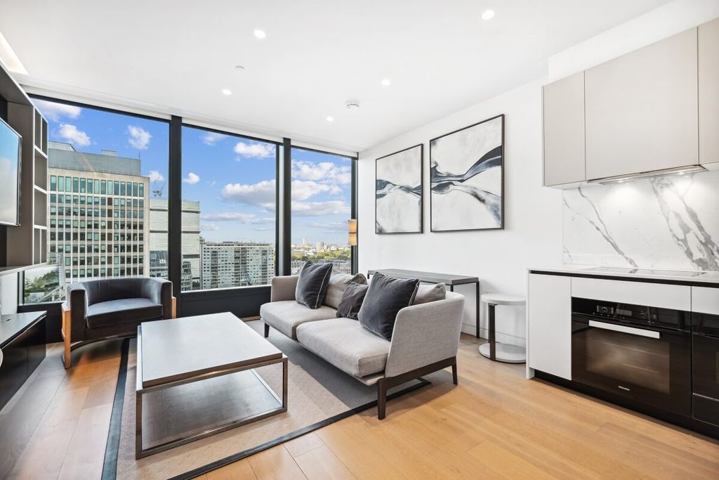 Property photo 1 of 13 Jll