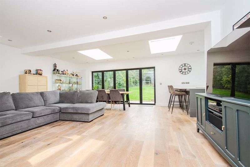 Property photo 2 of 38 Photo 21