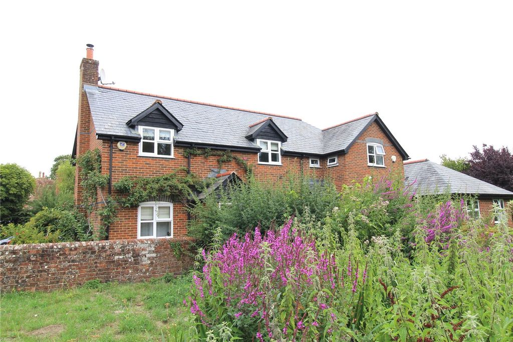 Property photo 1 of 19 Picture No. 22