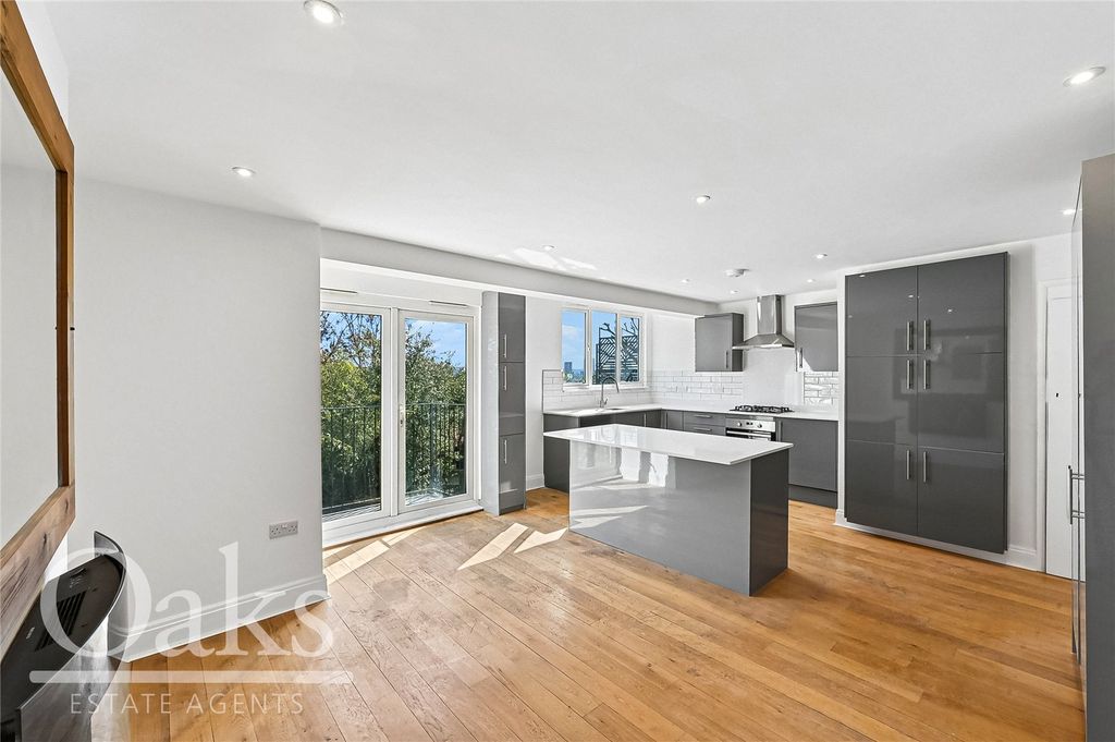 Property photo 1 of 12 Picture No. 10