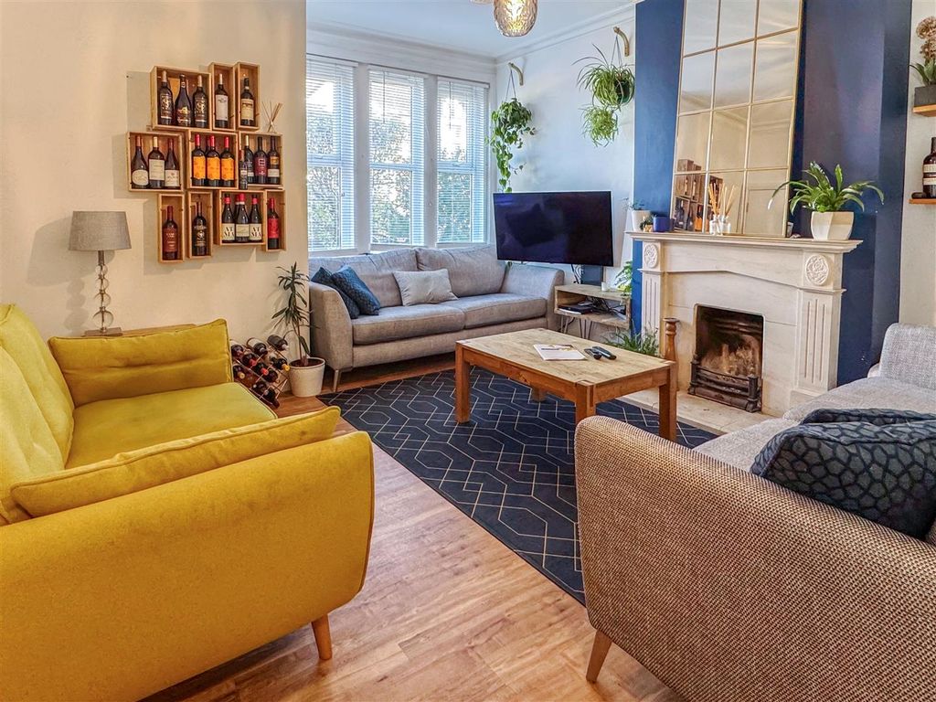 Property photo 2 of 12 Img_1262.Jpg