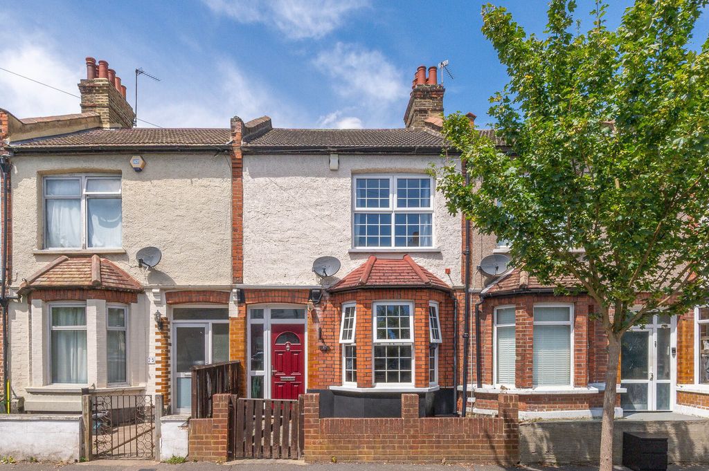 Property photo 1 of 16
