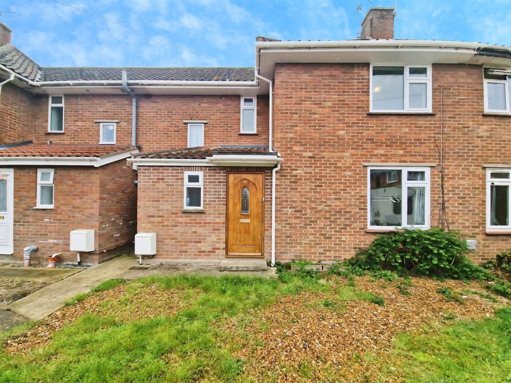 Property photo 1 of 16